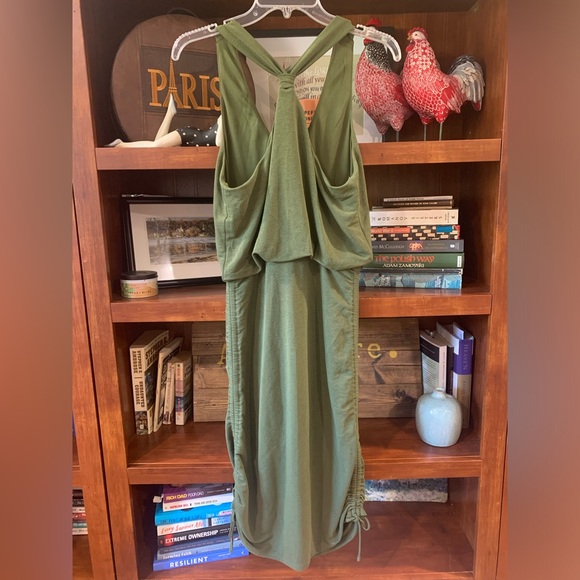 Doe & Rae Razorback Dress - Picture 6 of 6